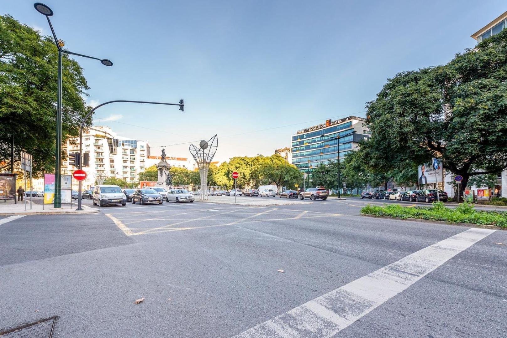 Guestready - Saldanha Building Castle Apartment Lissabon